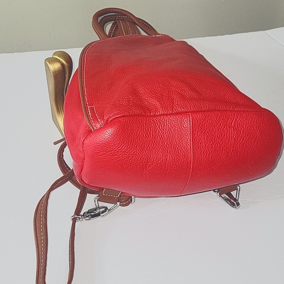 CLARKS RED LEATHER BACKPACK - Picture 7 of 10